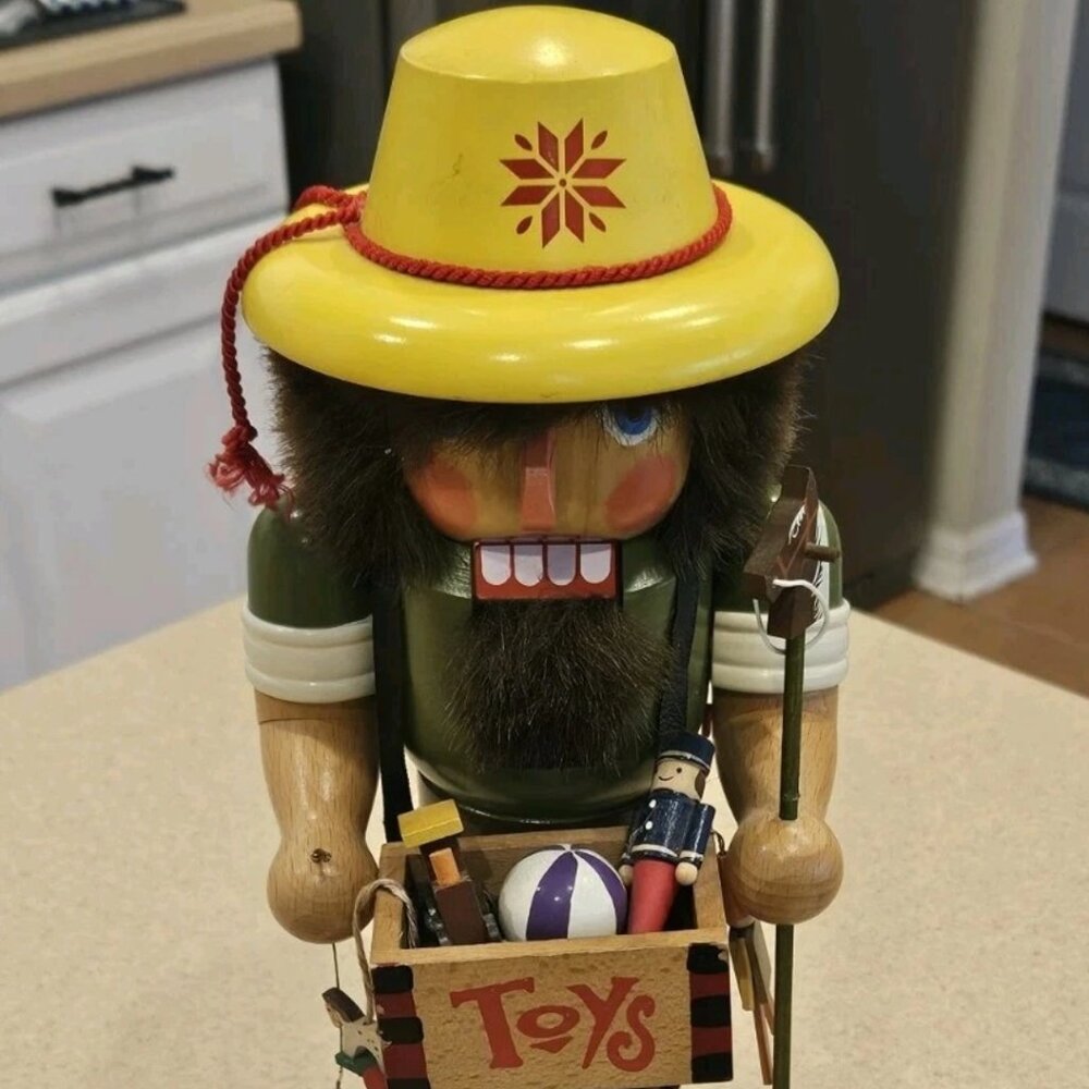 VINTAGE STEINBACH TOY MAKER CHILD TOY BOX CHRISTMAS GERMAN WOOD NUTCRACKER
